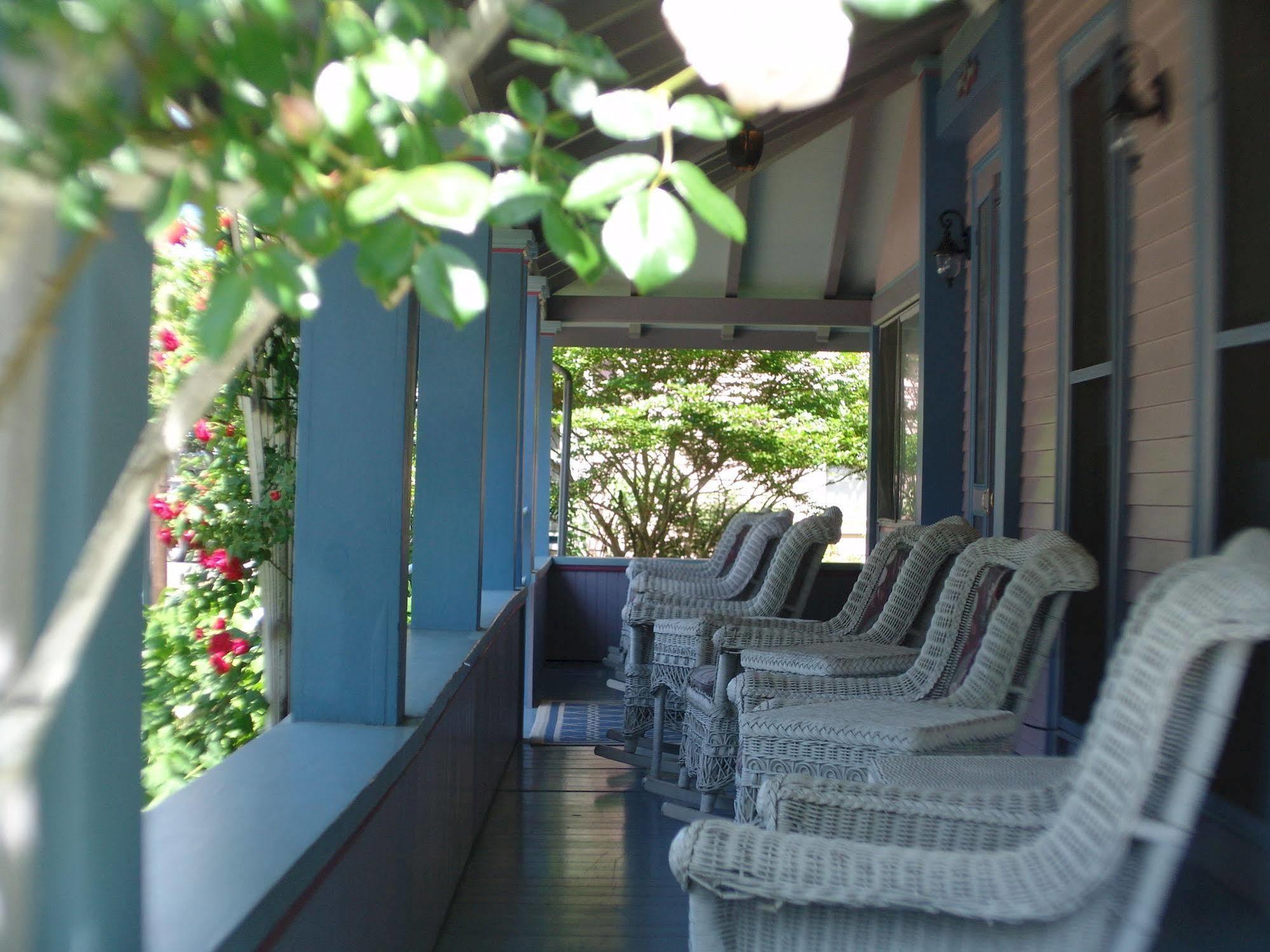 The Oak Bluffs Inn 외부 사진